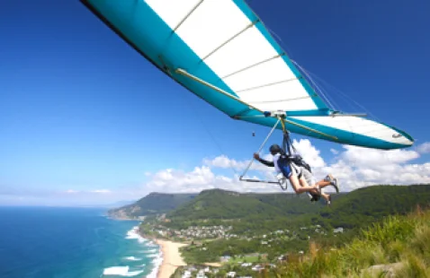 ACTIVITÉ Hang Gliding hanggliding_indonesiatravels
